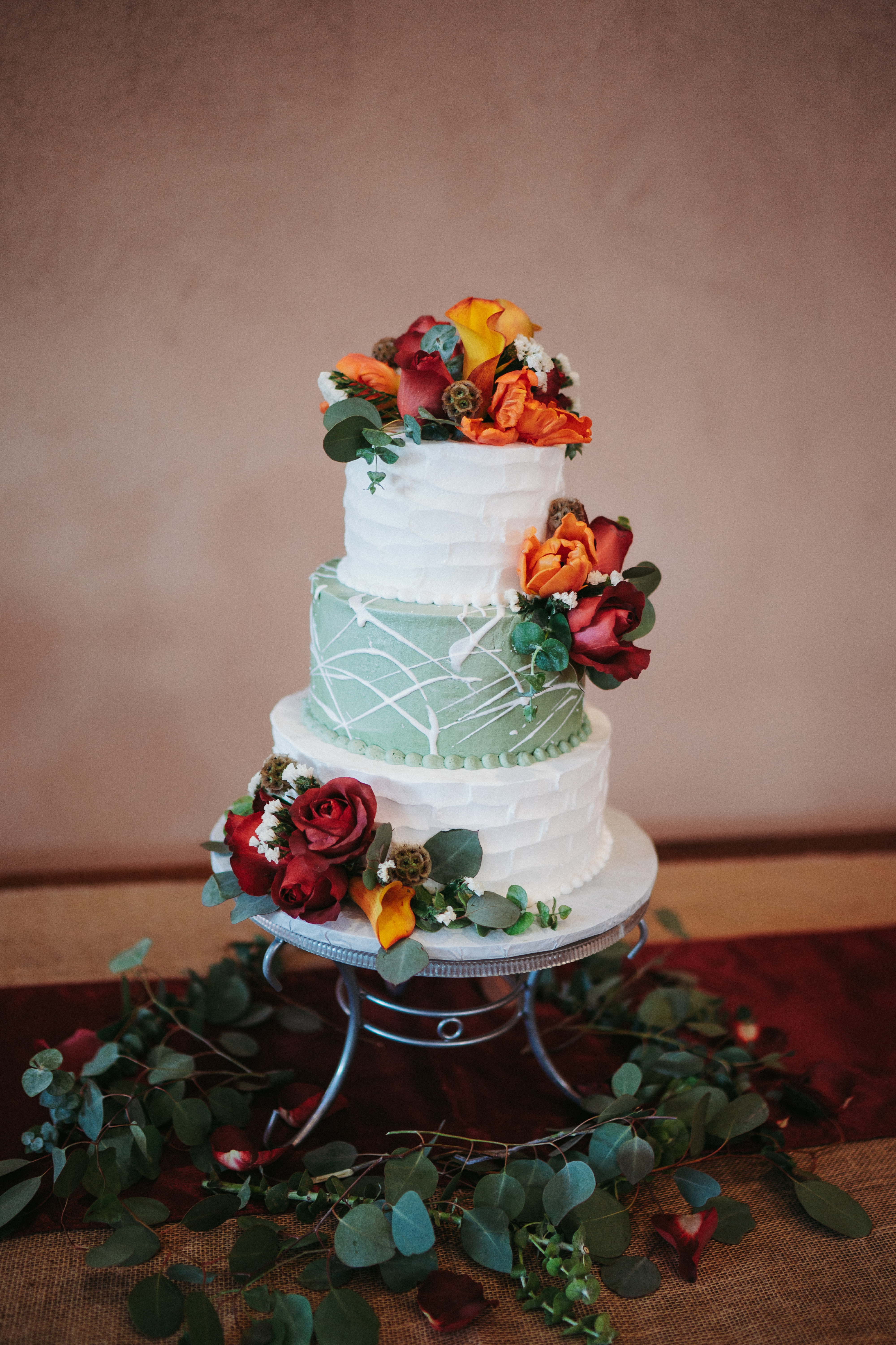 cake, new mexico wedding cake, new mexico florists, orange cake, red cake, green cake, new mexico weddings
