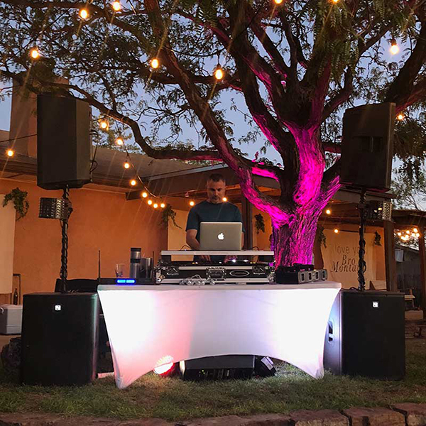 These Local DJs Know How to Make Your Wedding a Hit Wedding